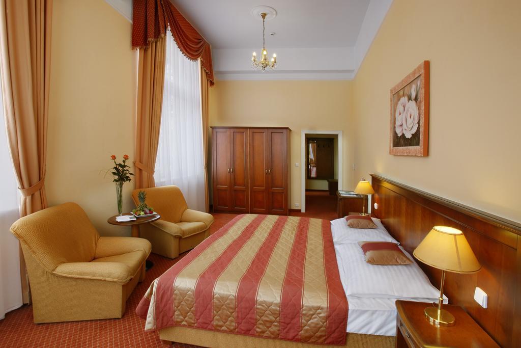 Ensana Centralni Lazne - Maria Spa Mariánské Lázně Δωμάτιο φωτογραφία